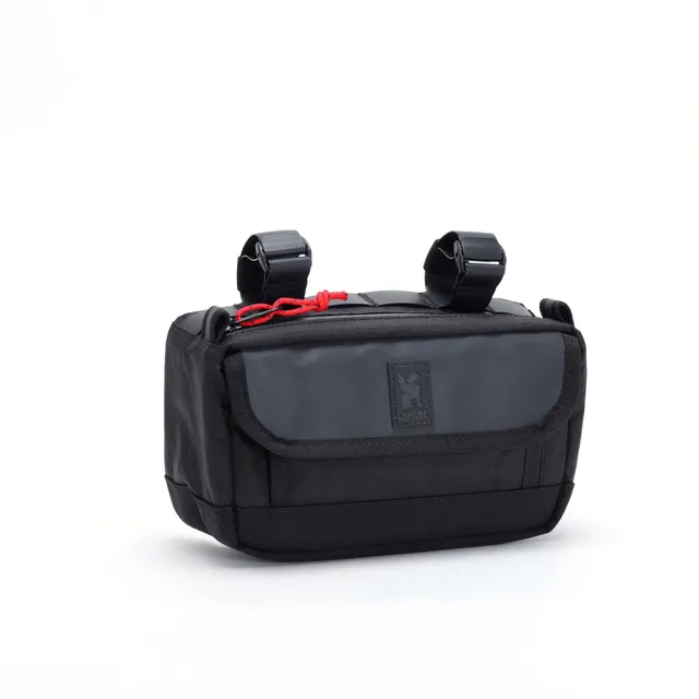 chrome-industries-holman-handlebar-bag-3l-bike-bag-with-one-hand-zipper-reflecti image 1