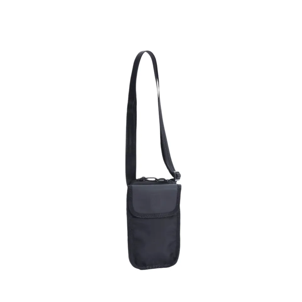 chrome-industries-travel-tech-pouch-compact-organizer image 1