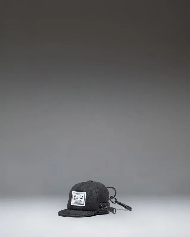 herschel-supply-sylas-classic-cap-bag-charm image 1