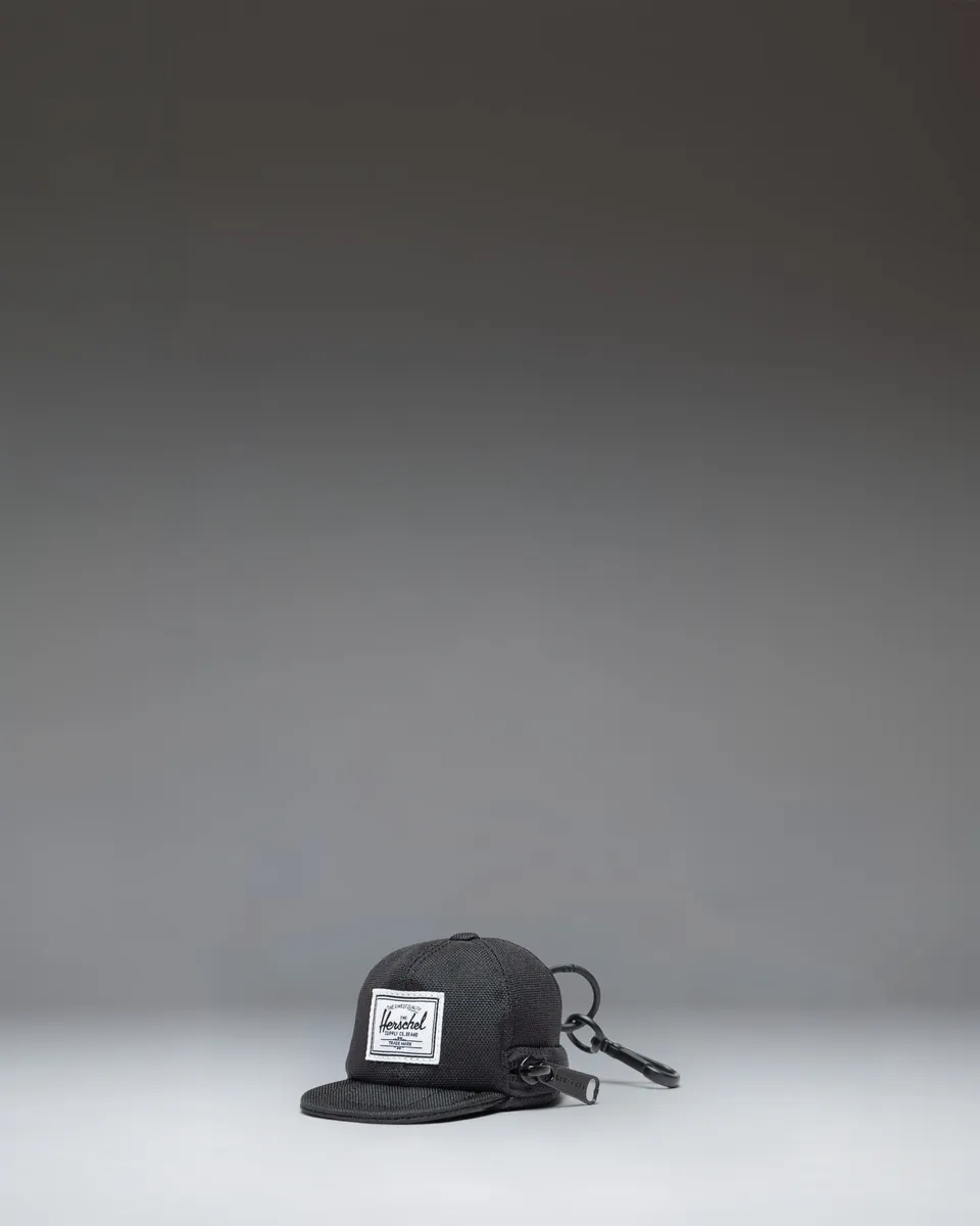 herschel-supply-sylas-classic-cap-bag-charm image 1