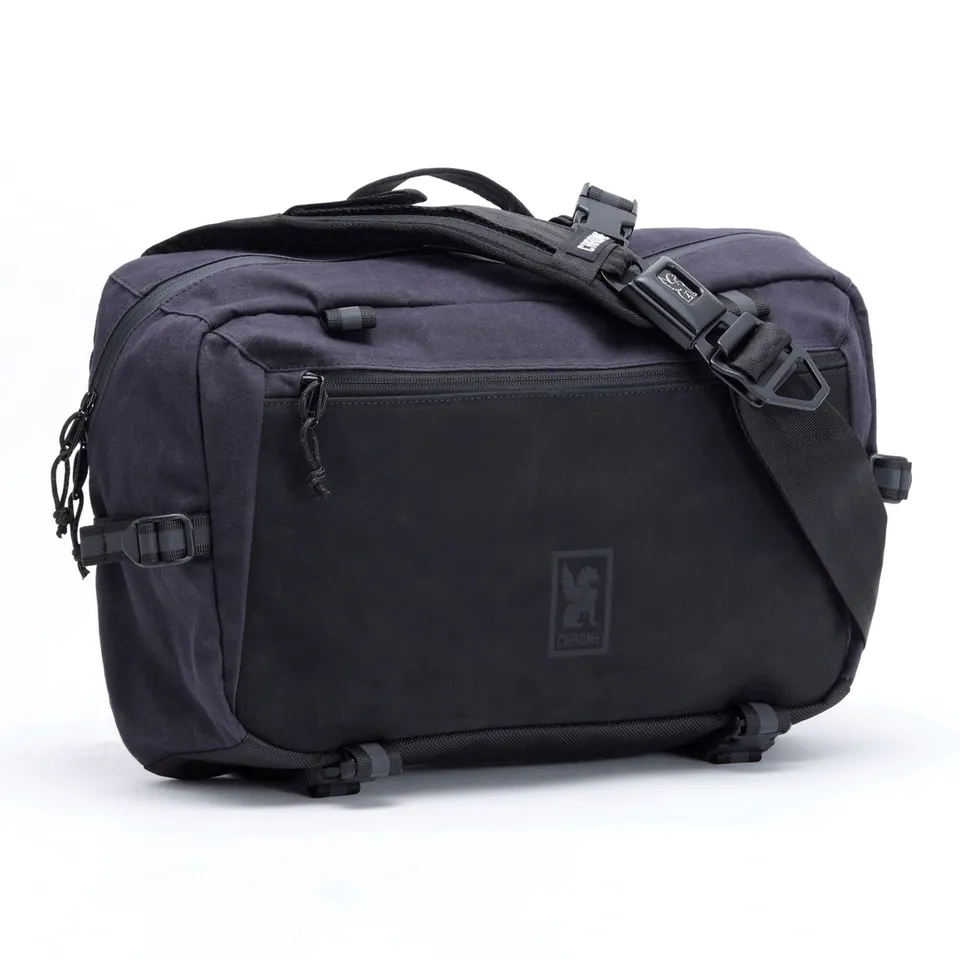 chrome-industries-kadet-max-15l-sling-with-swappable-buckle image 1