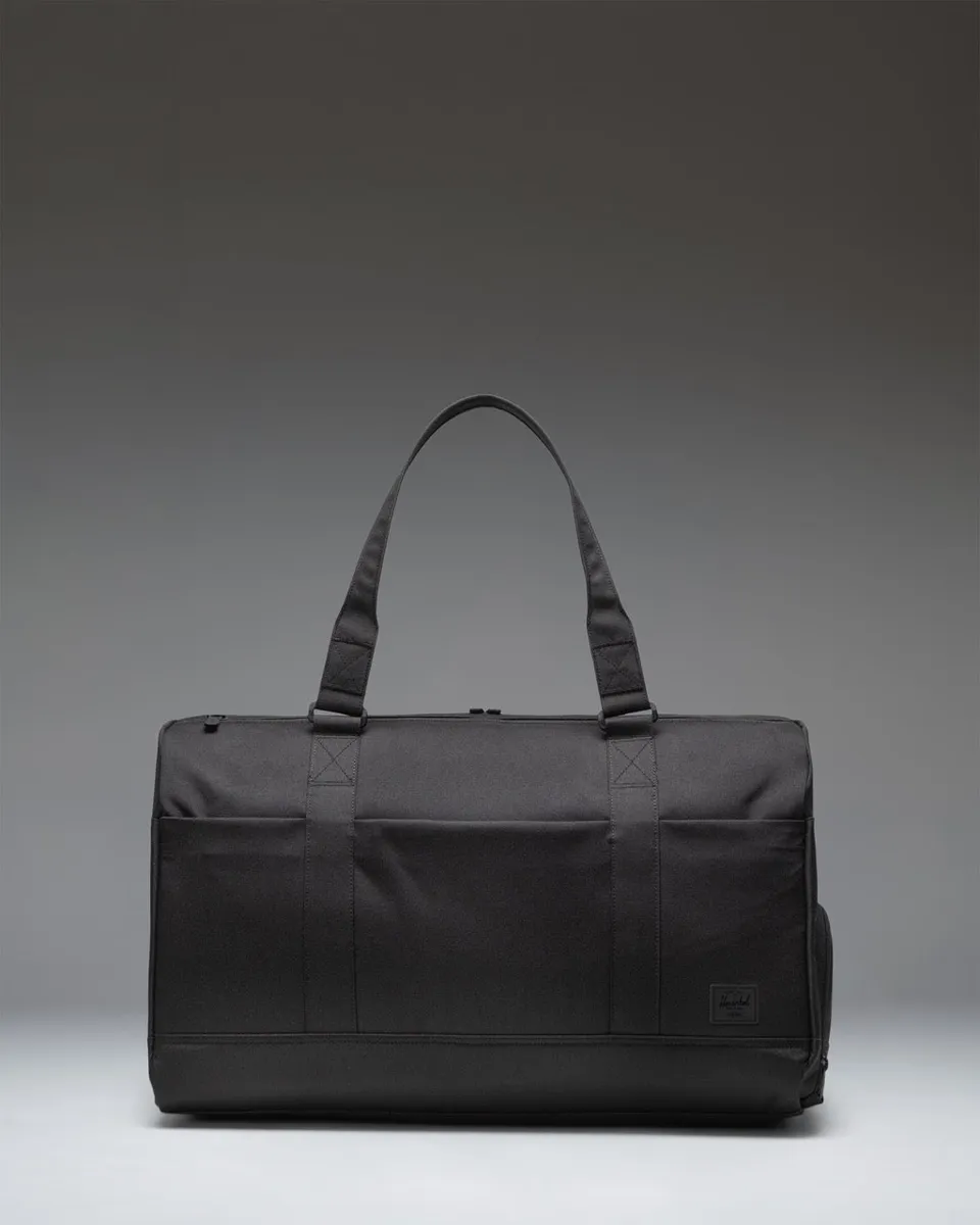 herschel-novel-duffle-tech image 1