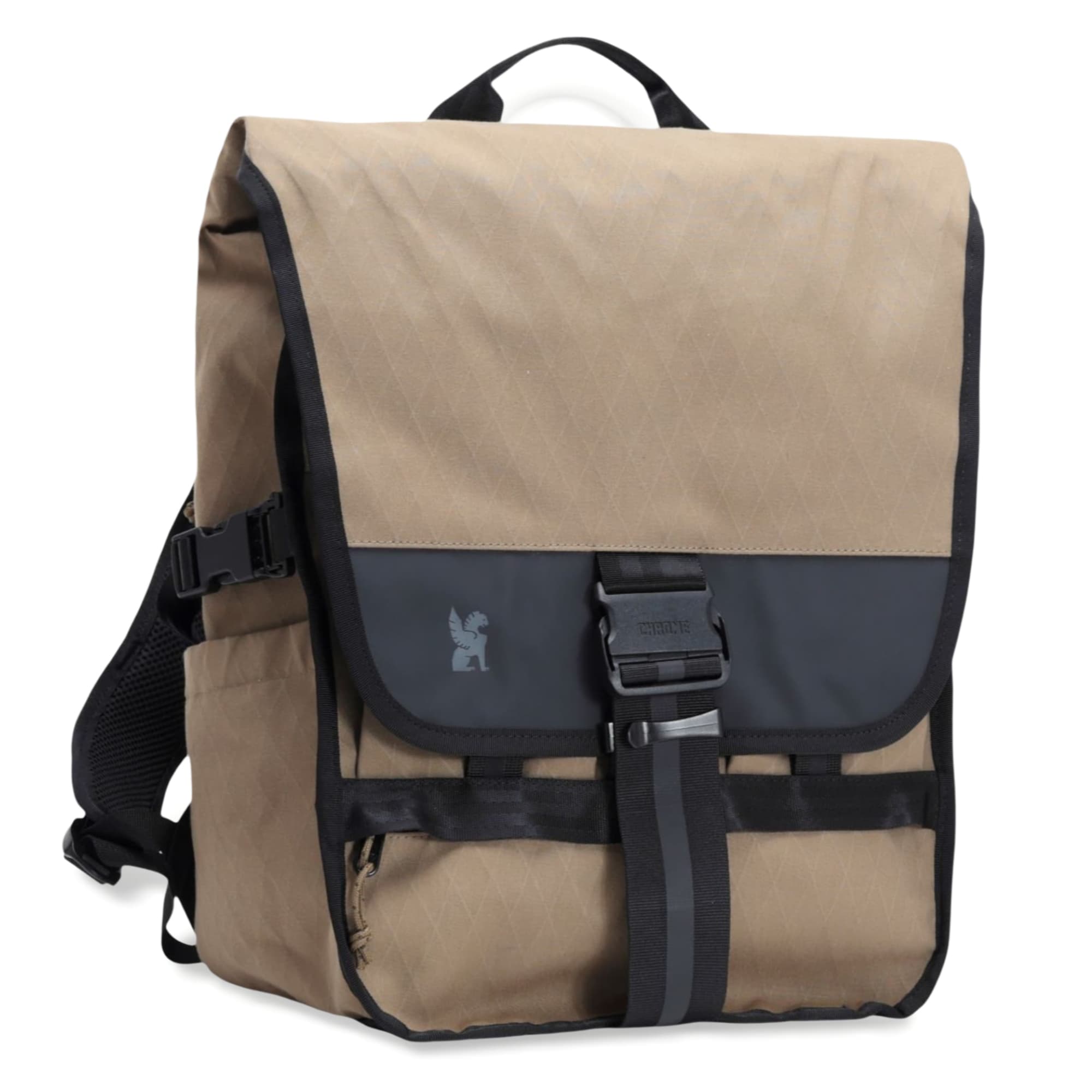 chrome-industries-warsaw-30l-pack-travel-backpack-with-quick-access-flap-top image 4