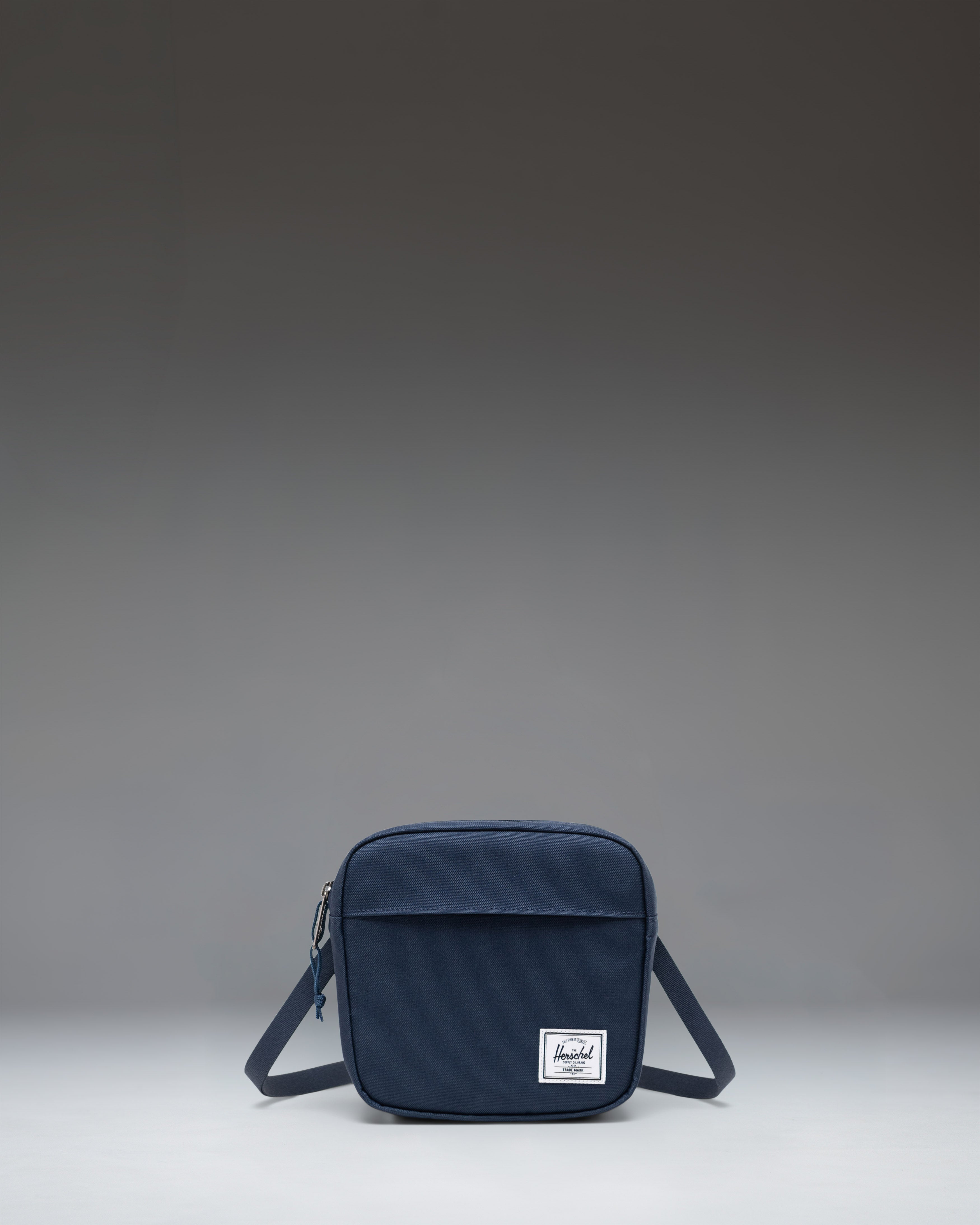 herschel-supply-classic-crossbody-bag-compact-and-versatile image 3