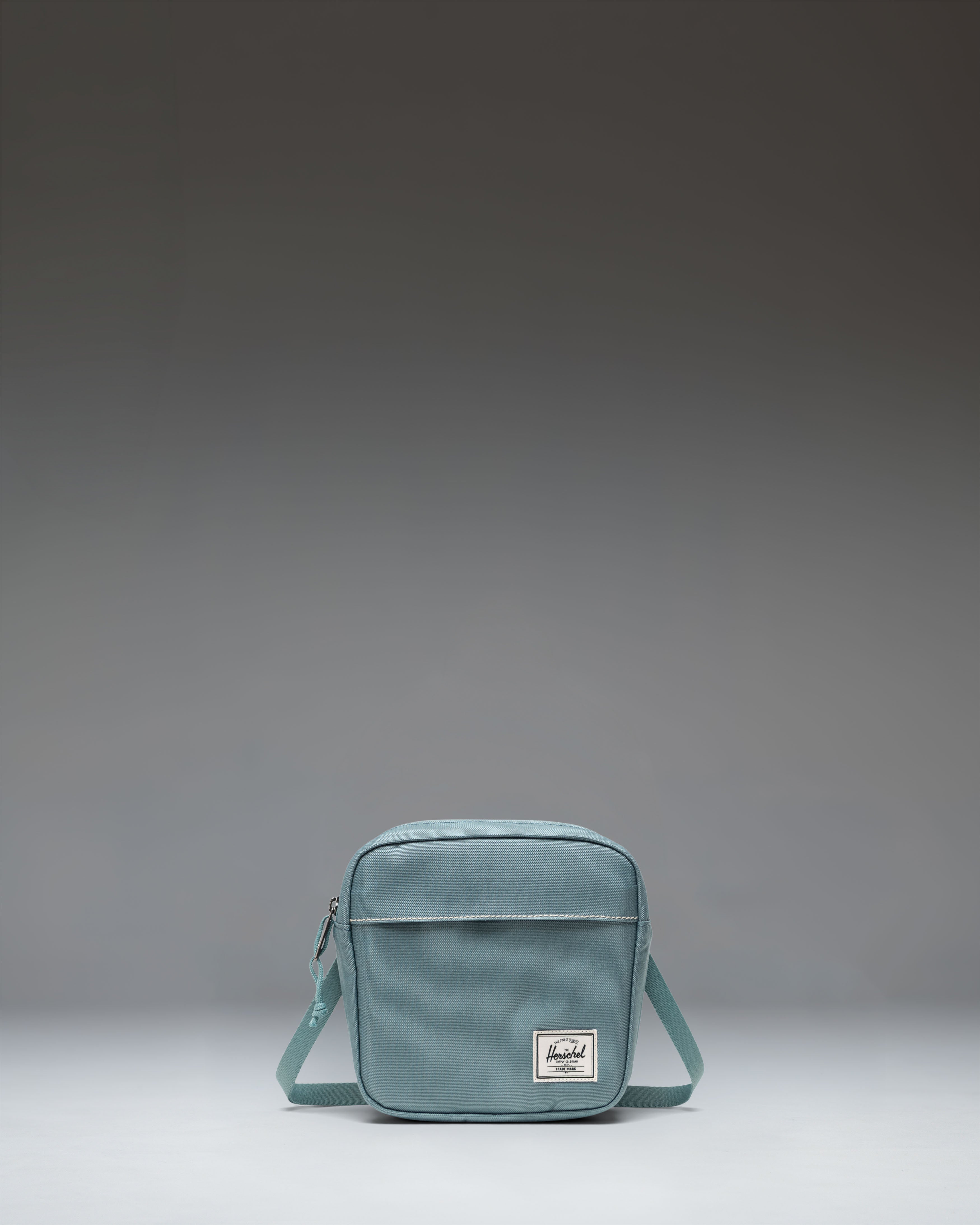 herschel-supply-classic-crossbody-bag-compact-and-versatile image 8