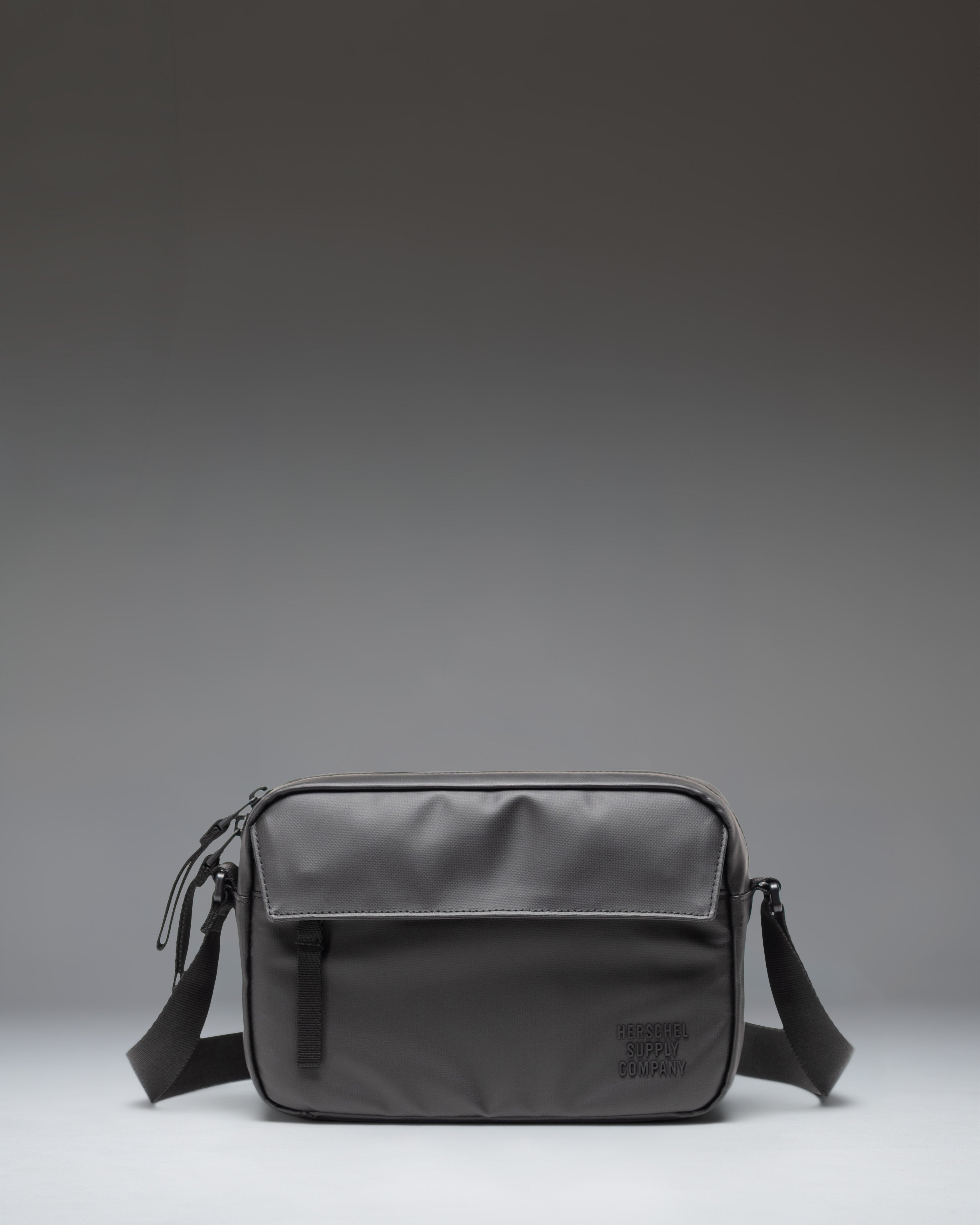 herschel-supply-alberni-crossbody-weather-resistant-bag image 1