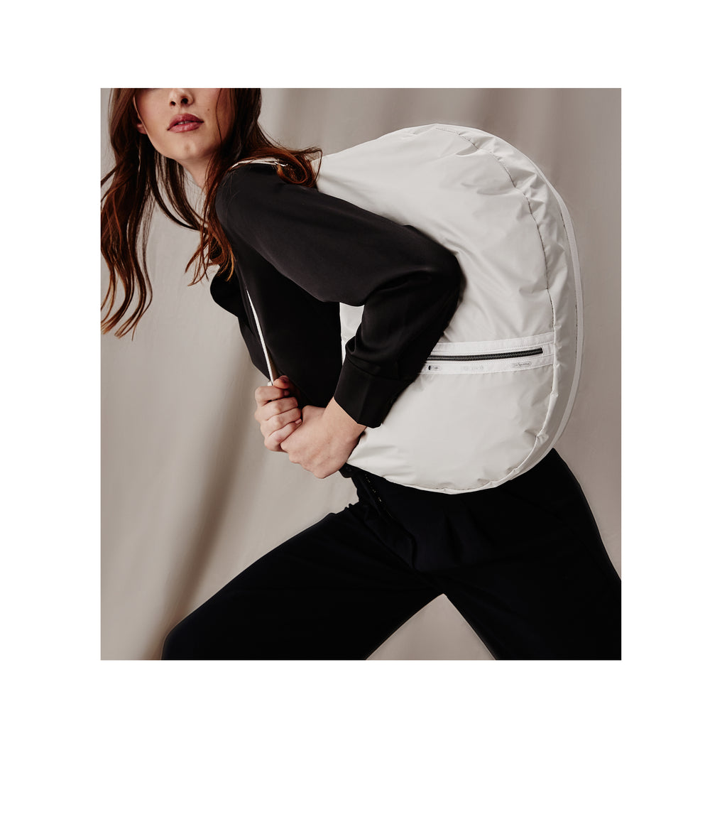 lesportsac-essential-large-sling image 2