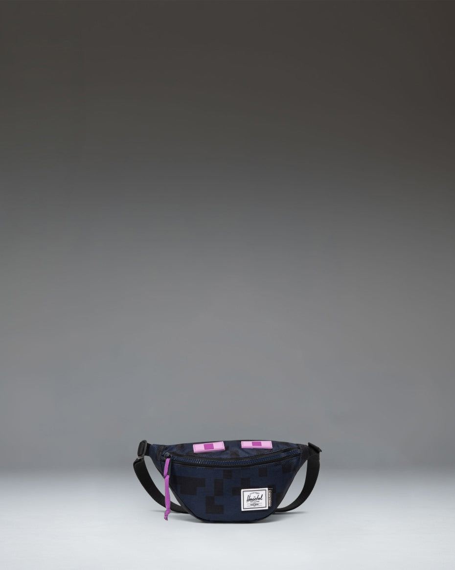 herschel-supply-minecraft-herschel-heritage-hip-pack-little-h-creeper-enderman image 2