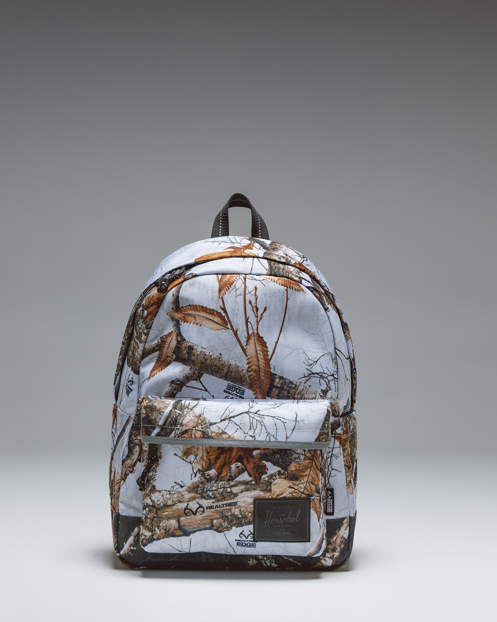 hershey-supply-realtree-herschel-classic-backpack image 2