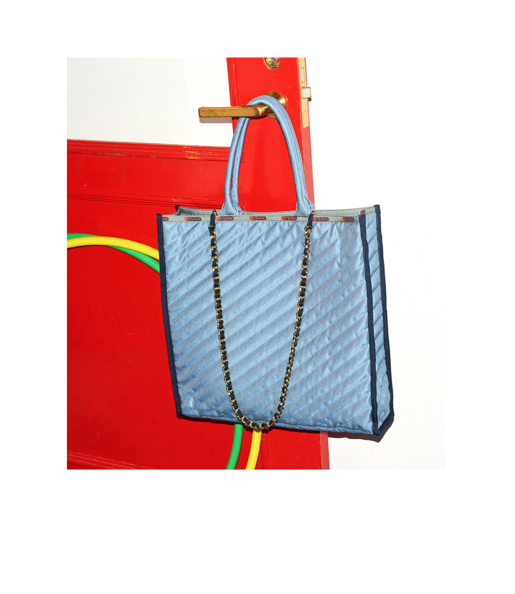 lesportsac-large-chain-quilt-tote-quilted-nylon-tote-with-detachable-chain-strap image 7