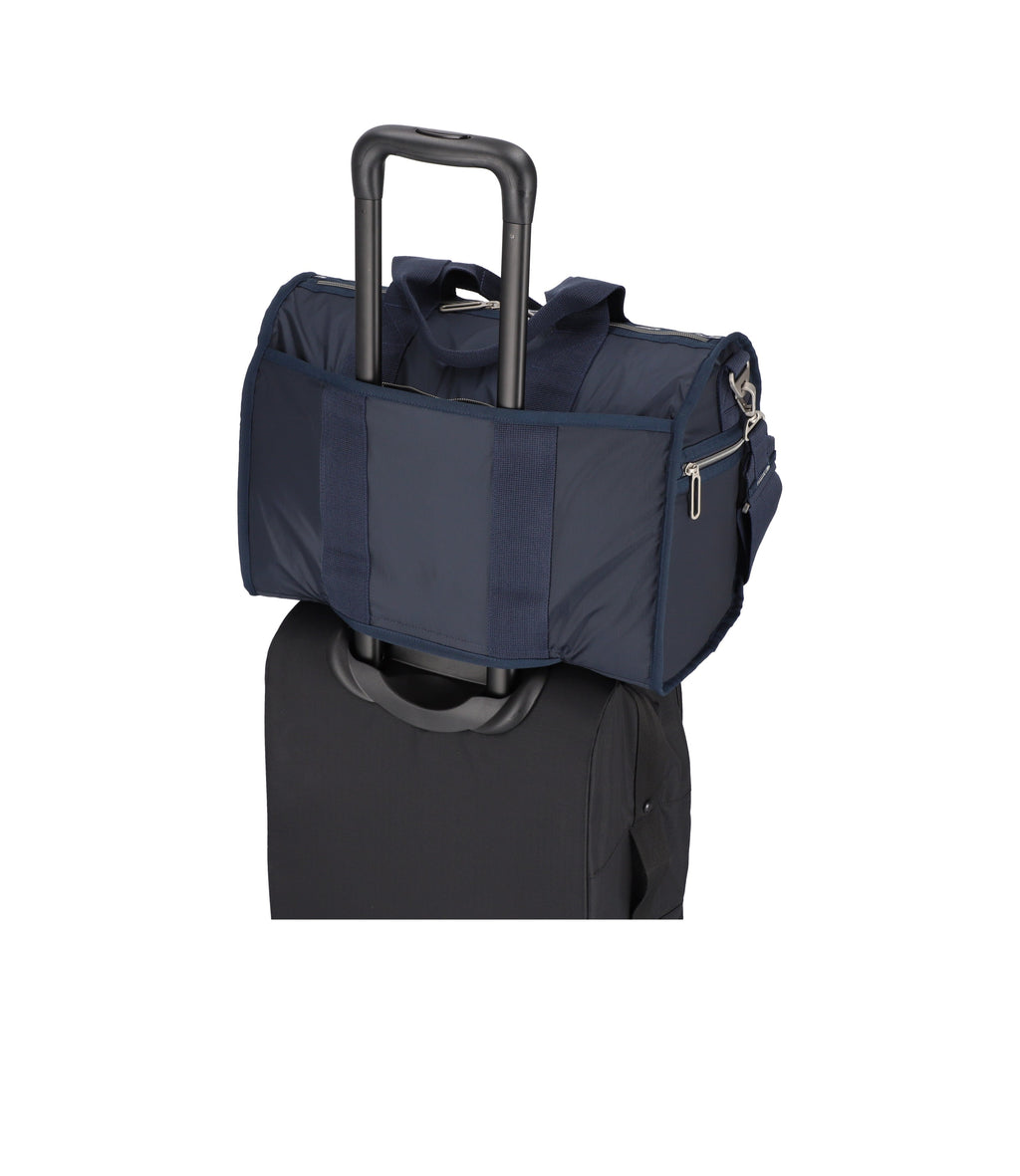 lesportsac-essential-medium-duffle-dark-blue-lightweight-travel-duffel-with-lugg image 4