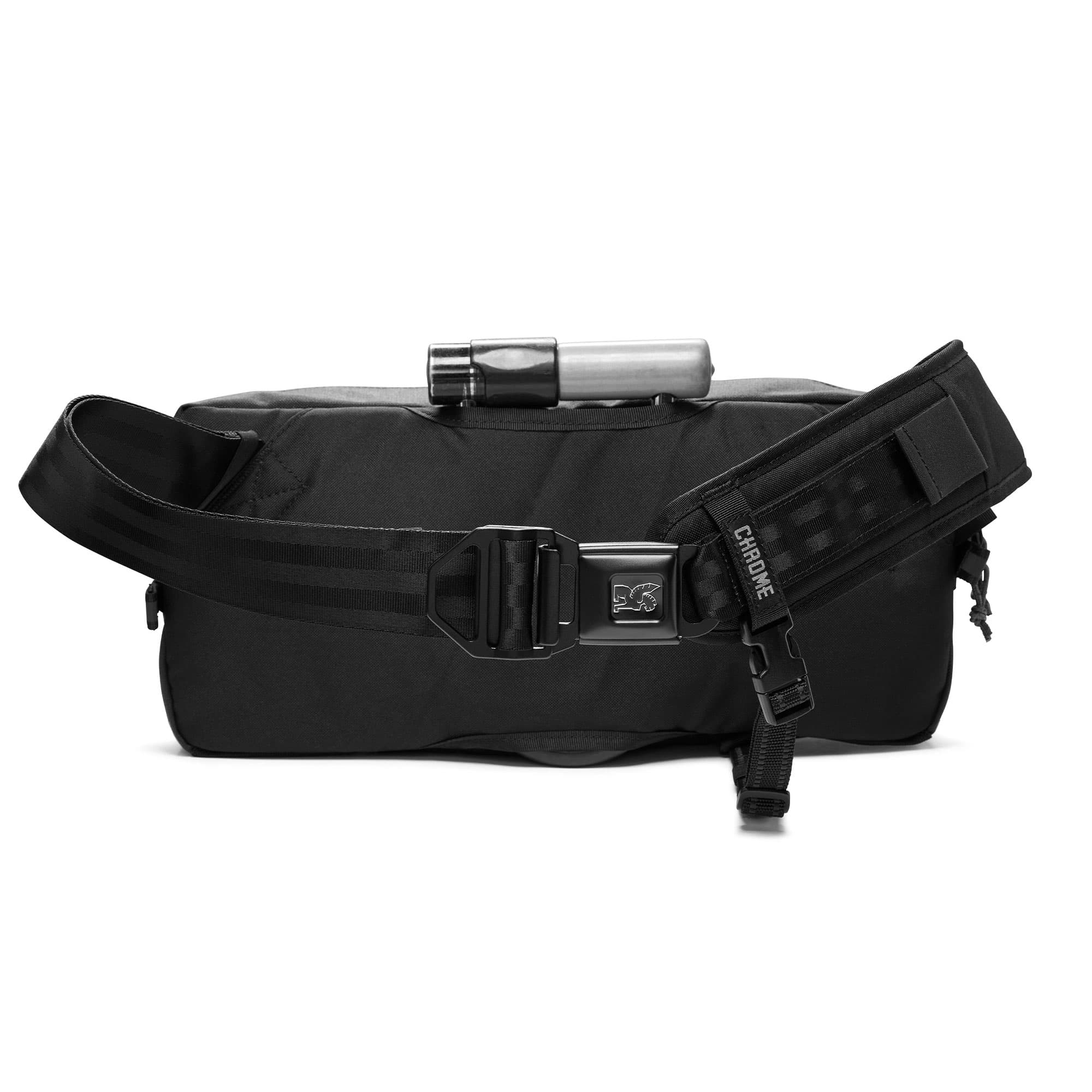 chrome-industries-kadet-9l-sling-bag-crossbody-commuter-sling-with-seatbelt-buck image 8