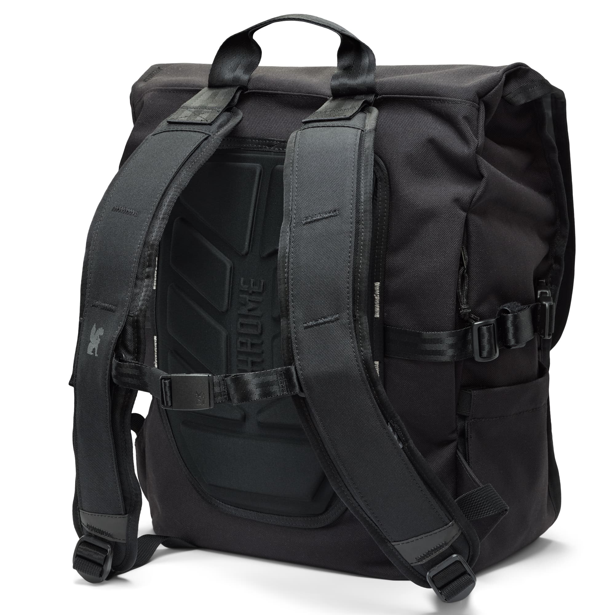 chrome-industries-warsaw-30l-pack-travel-backpack-with-quick-access-flap-top image 3