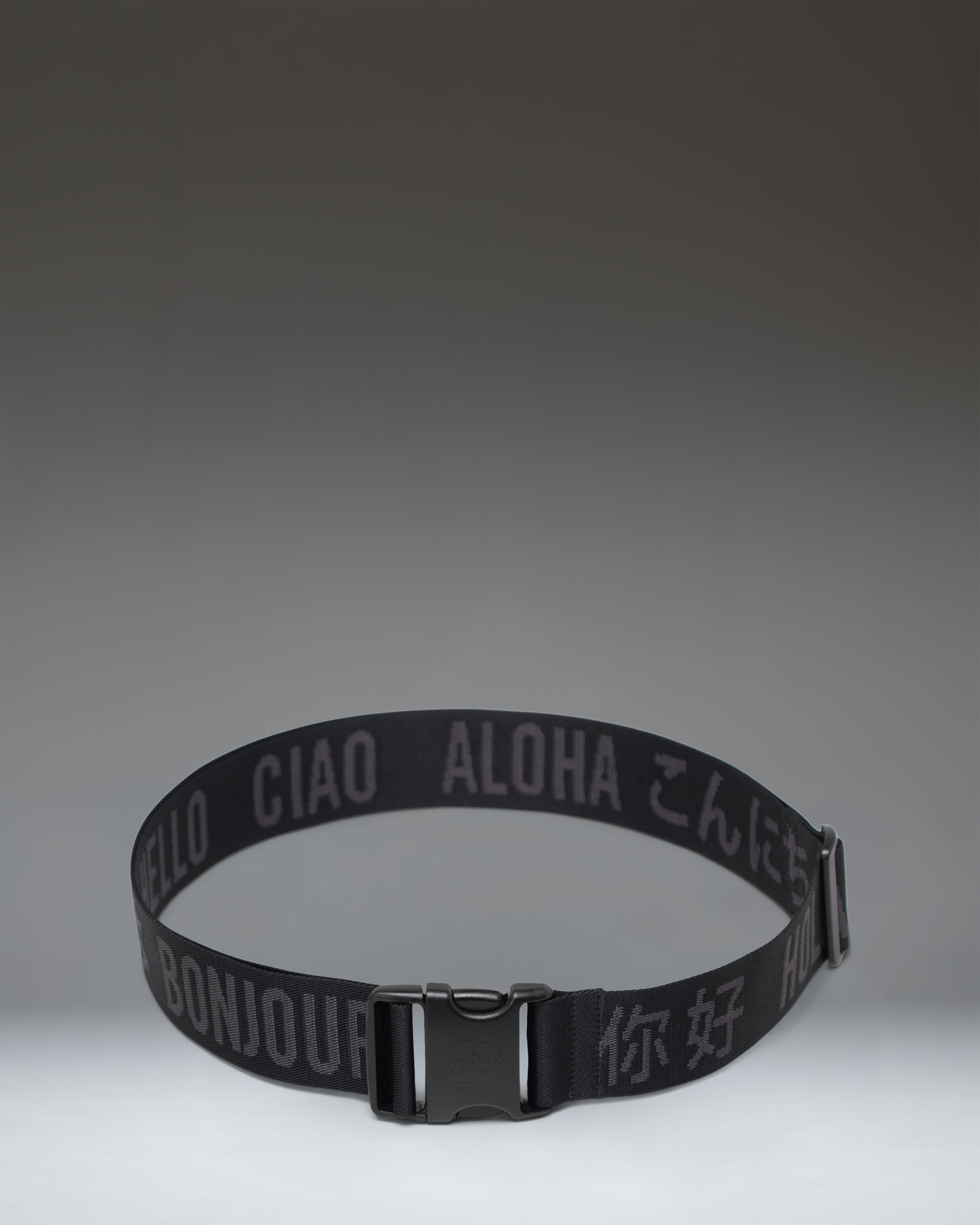 herschel-supply-luggage-belt-secure-and-easy-spot-your-checked-luggage image 1