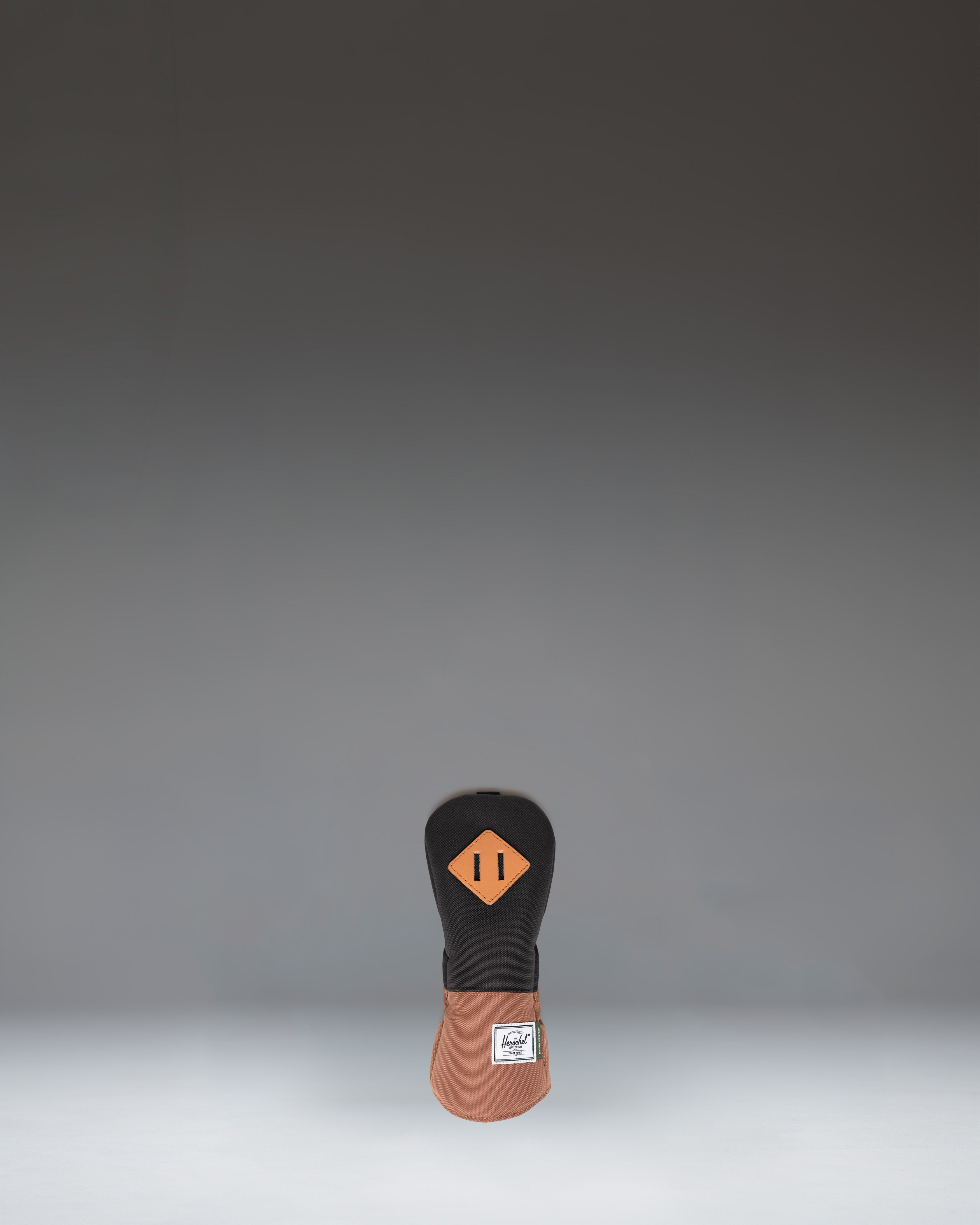 herschel-supply-heritage-hybrid-head-cover image 4