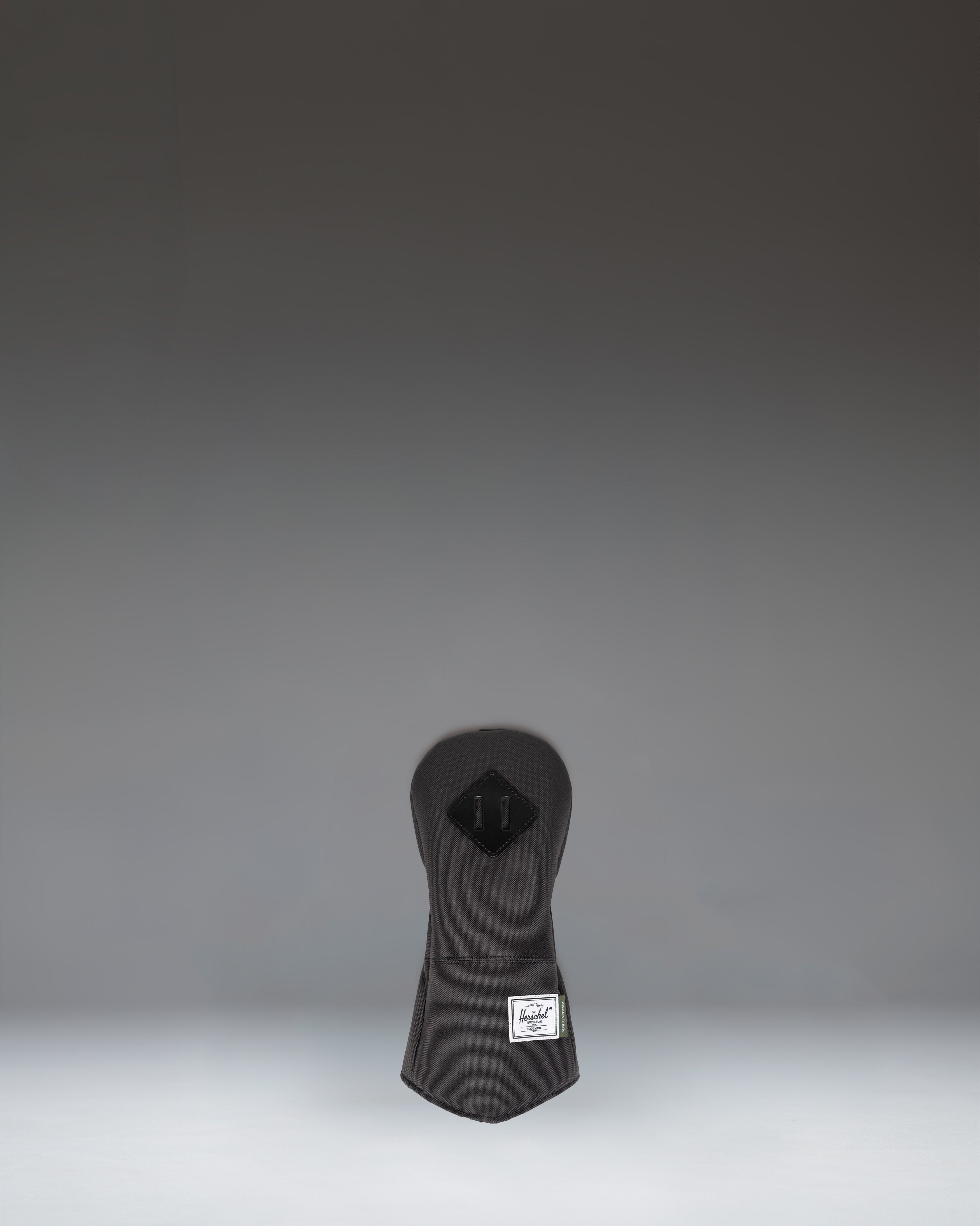 herschel-supply-heritage-fairway-wood-head-cover image 1