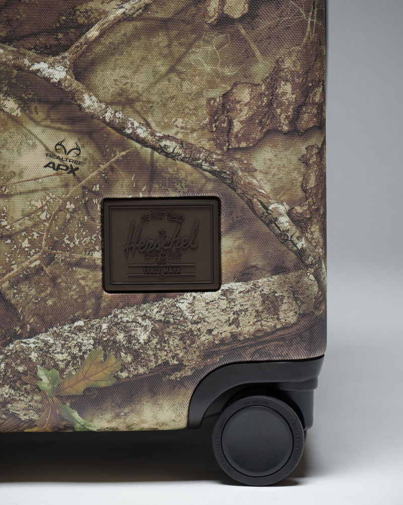 herschel-supply-realtree-heritage-medium-luggage image 7