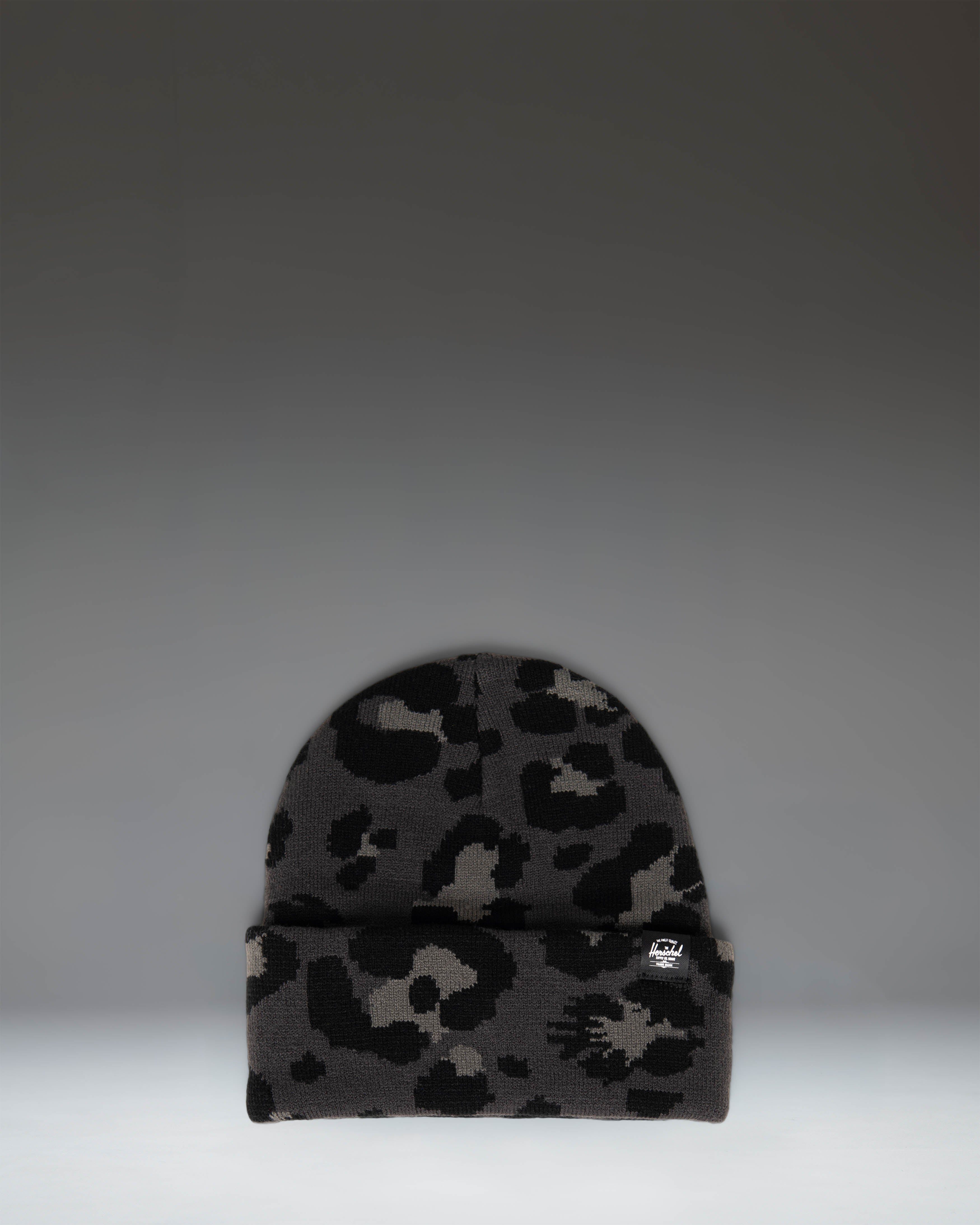 herschel-supply-elmer-graphic-beanie-leopard-jacquard image 1