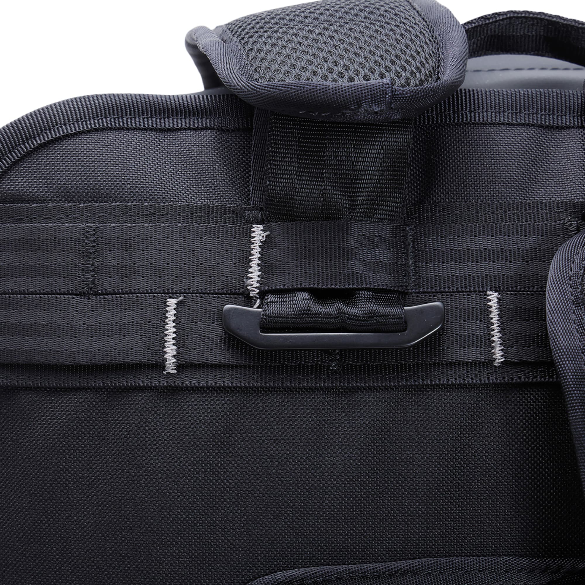 chrome-industries-cohesive-2-0-38l-pack-travel-commuter-backpack-with-17-laptop- image 8
