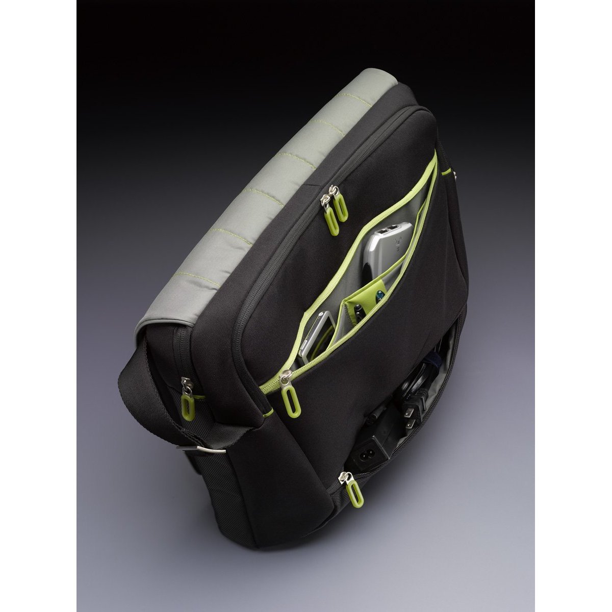 case-logic-pnm-217-17-inch-laptop-messenger-bag-black image 5
