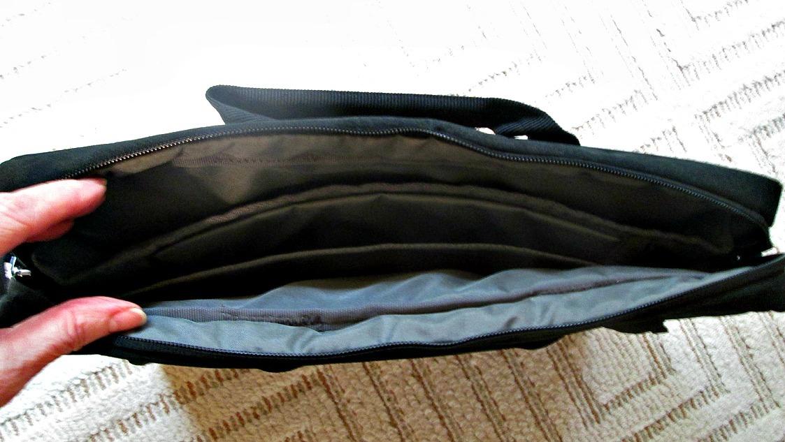 Excellent attache bag