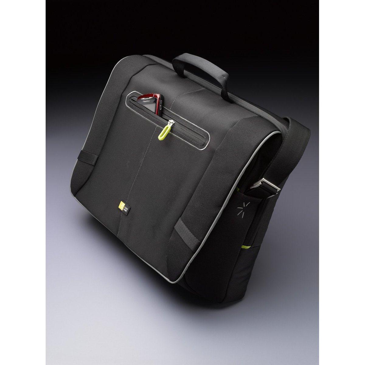 case-logic-pnm-217-17-inch-laptop-messenger-bag-black image 3