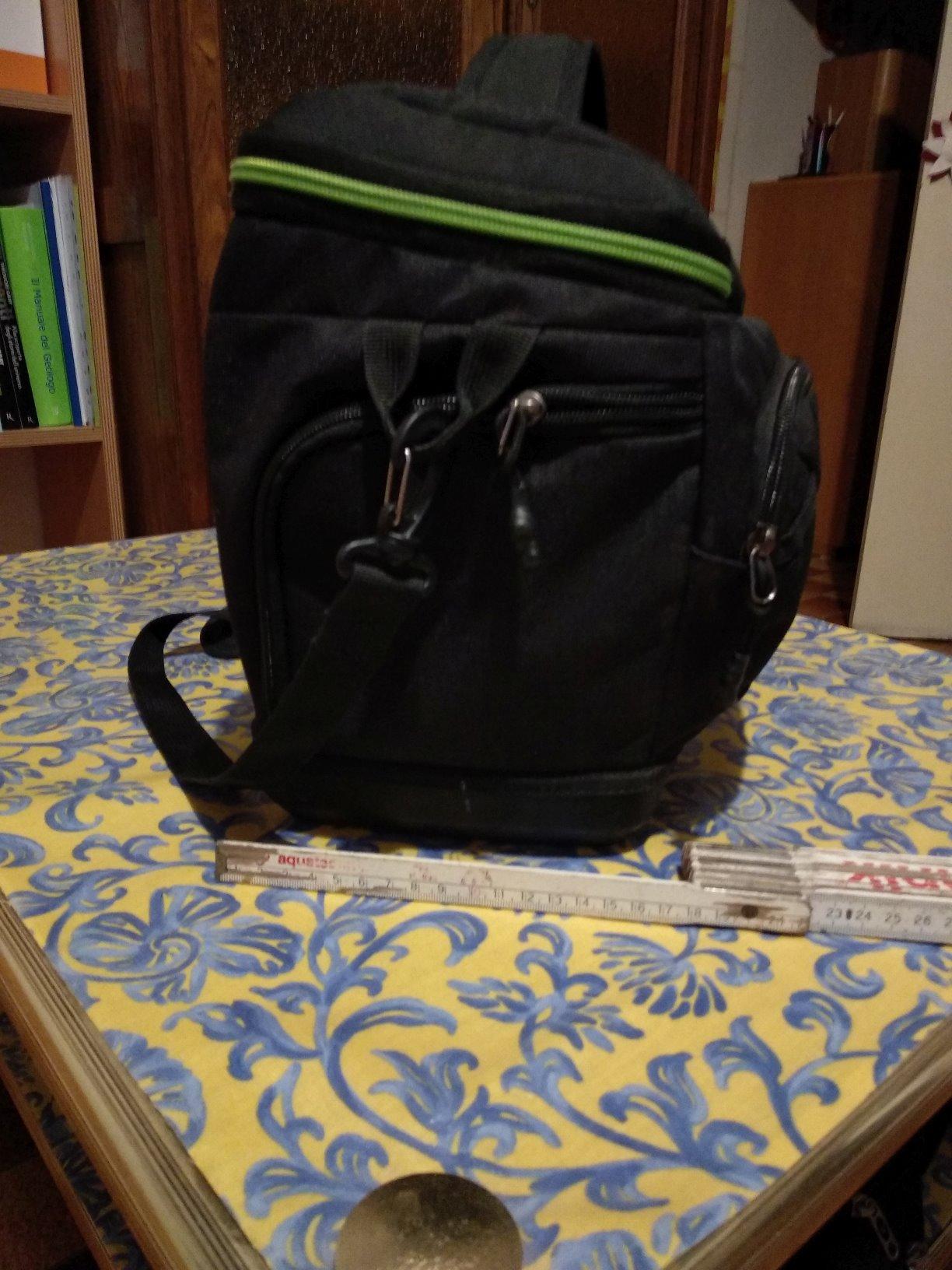 Great bag for my DSLR