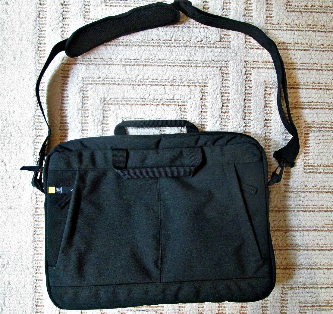 Perfect for carrying both laptop and iPad