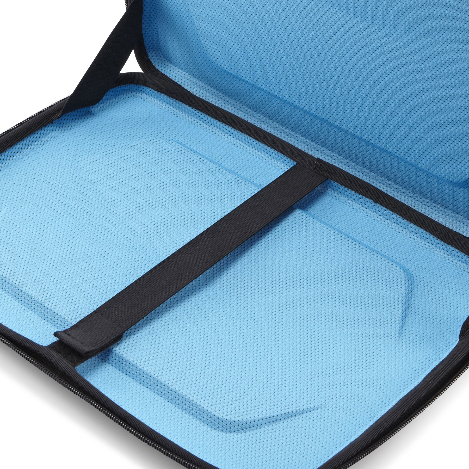case-logic-sculpted-sleeve-for-13-3-inch-macbook-pro-and-pc-black-lhs-113 image 6