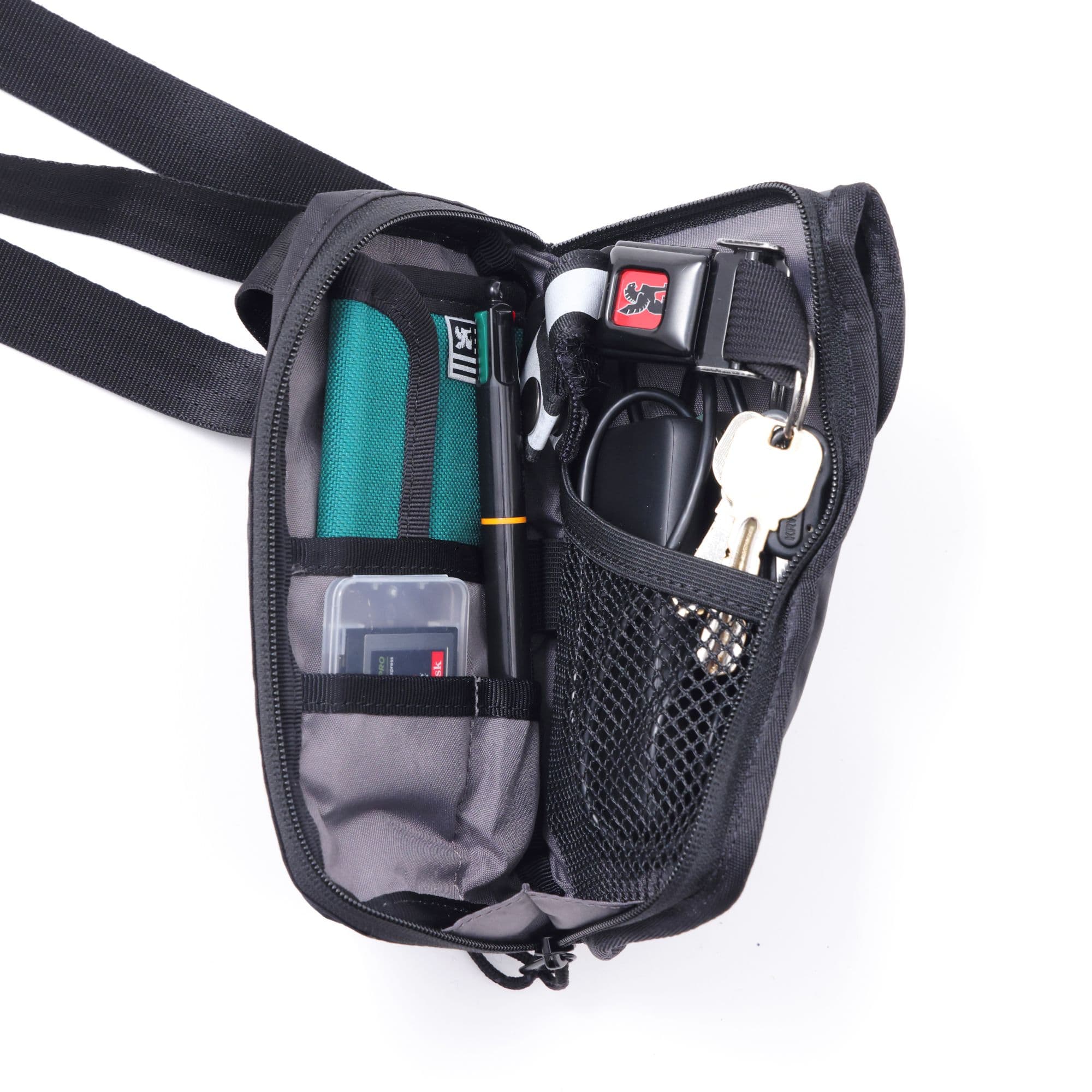 chrome-industries-travel-tech-pouch-compact-organizer image 3