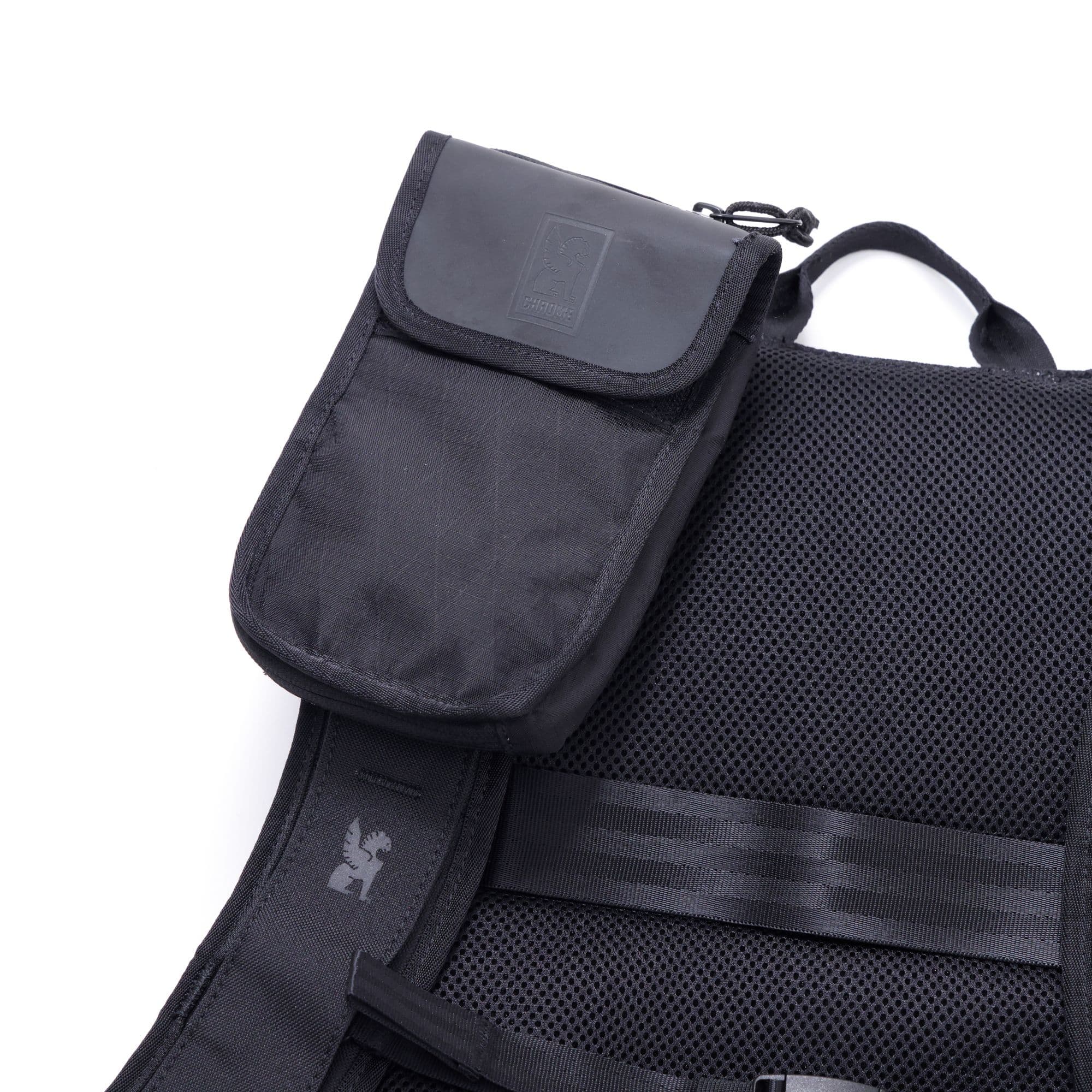 chrome-industries-travel-tech-pouch-compact-organizer image 4