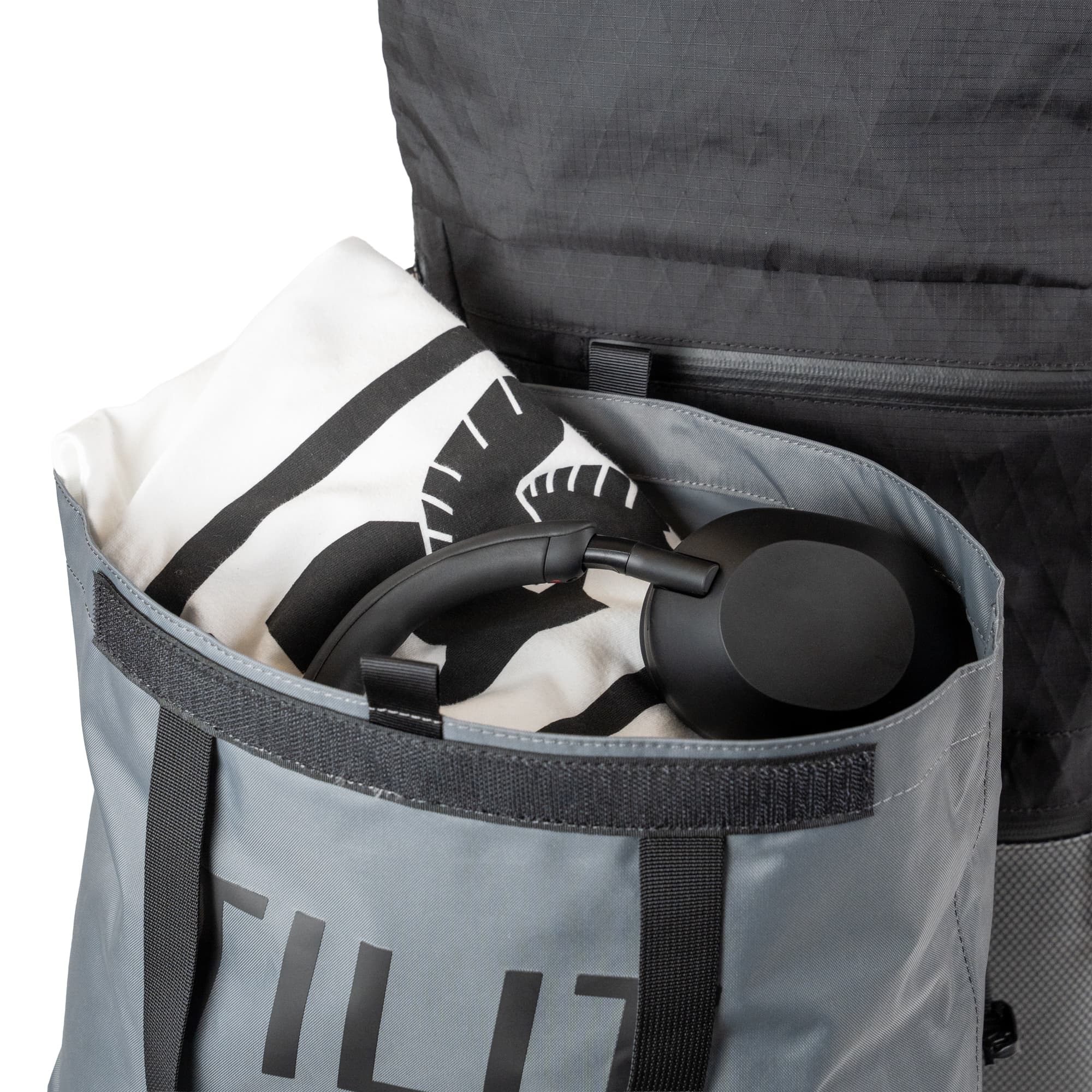 chrome-x-tilit-29l-chef-pack-roll-top-backpack-with-removable-knife-roll image 8