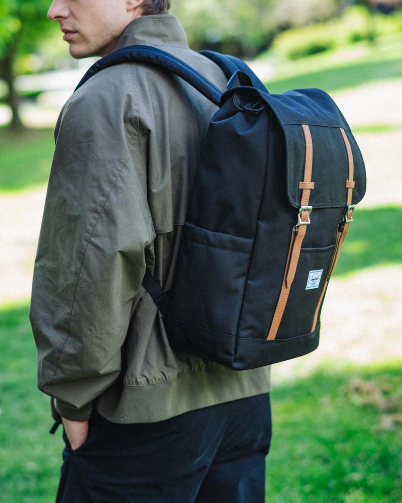 herschel-supply-retreat-backpack image 3