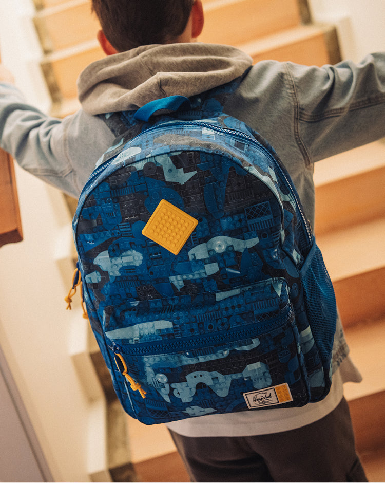 lego-herschel-heritage-kids-backpack image 3