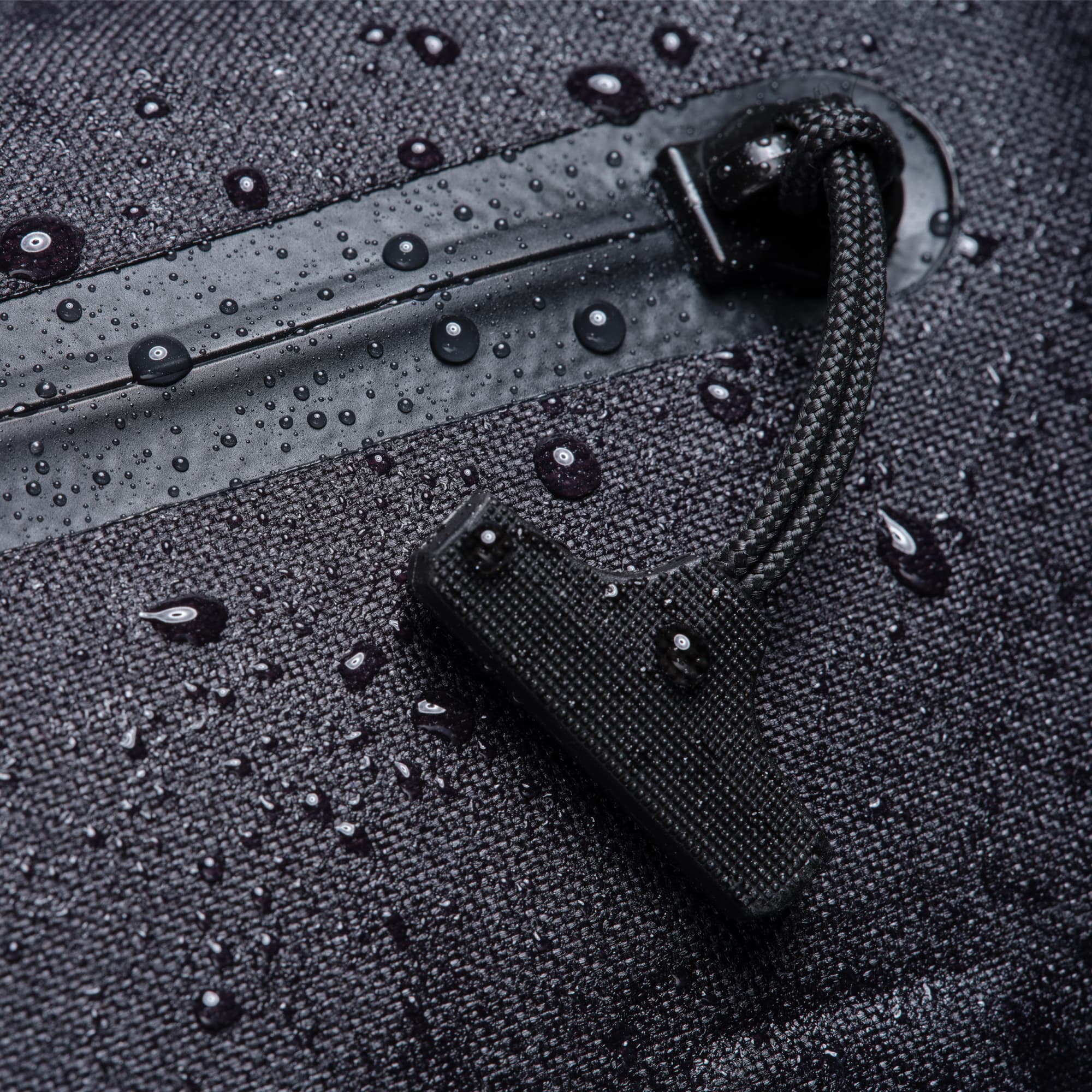 chrome-industries-kadet-max-wp-sling-waterproof-15l-shoulder-bag image 8